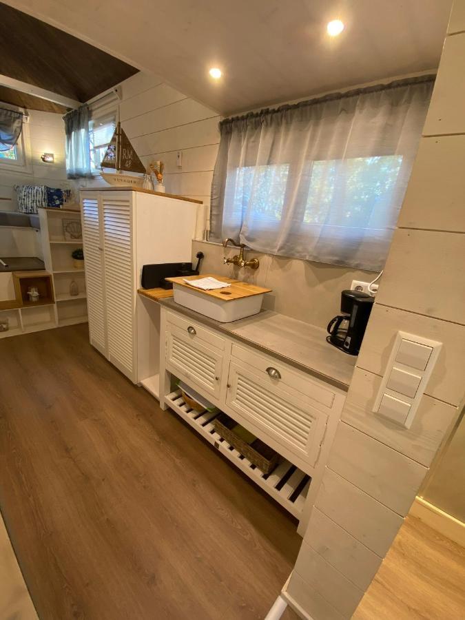 Tiny House Ems Im Pier9 Tiny House Hotel Hamm  Exterior foto