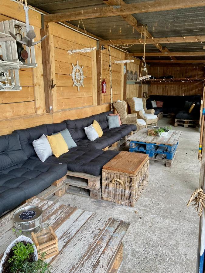 Tiny House Ems Im Pier9 Tiny House Hotel Hamm  Exterior foto